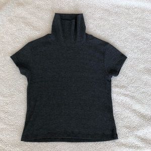 John Galt Mock Turtle Neck Top 🌻🌻